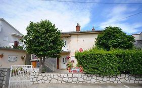 Apartments Gorana